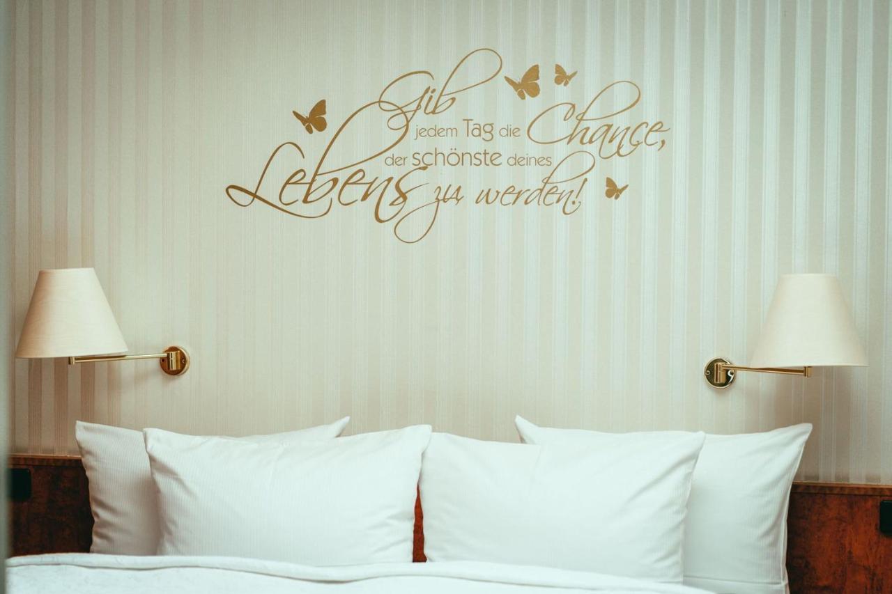 Landhotel Classic 오라니엔부르크 외부 사진
